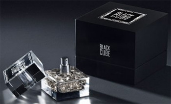 Black Cube  Ramon Molvizar ( )